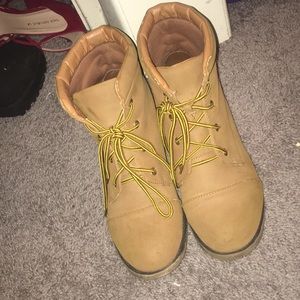 Madden Girl Timberland Mock Boot